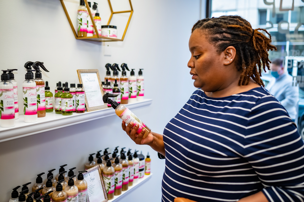 5 Natural Ingredients That Will Effectively Define Your Curls